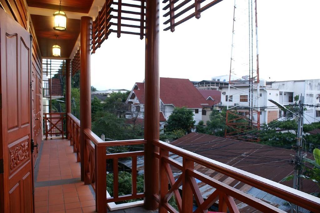 Avilla Phasouk Hotel Vientiane Eksteriør billede