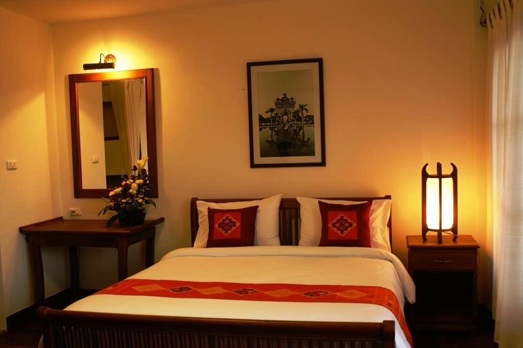 Avilla Phasouk Hotel Vientiane Eksteriør billede